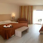 ホテル Menfi Beach Resort 4*
