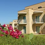 Menfi Beach Resort ホテル メンフィ